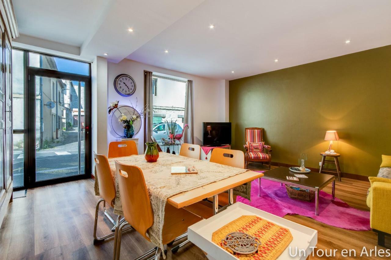 Un Tour En Arles Apartment Ngoại thất bức ảnh
